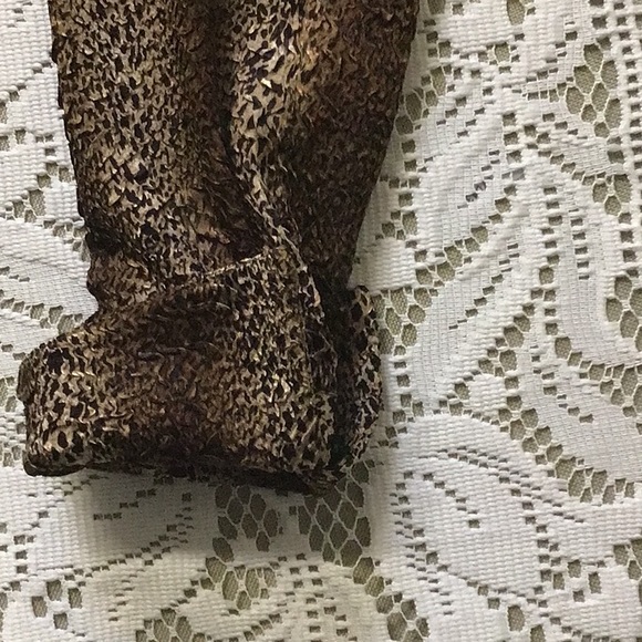 Conrad C animal print button down blouse - Picture 10 of 11